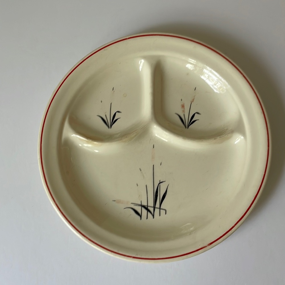 Vintage Universal Pottery Cat Tail Divided Plate made for Sears Roebuck